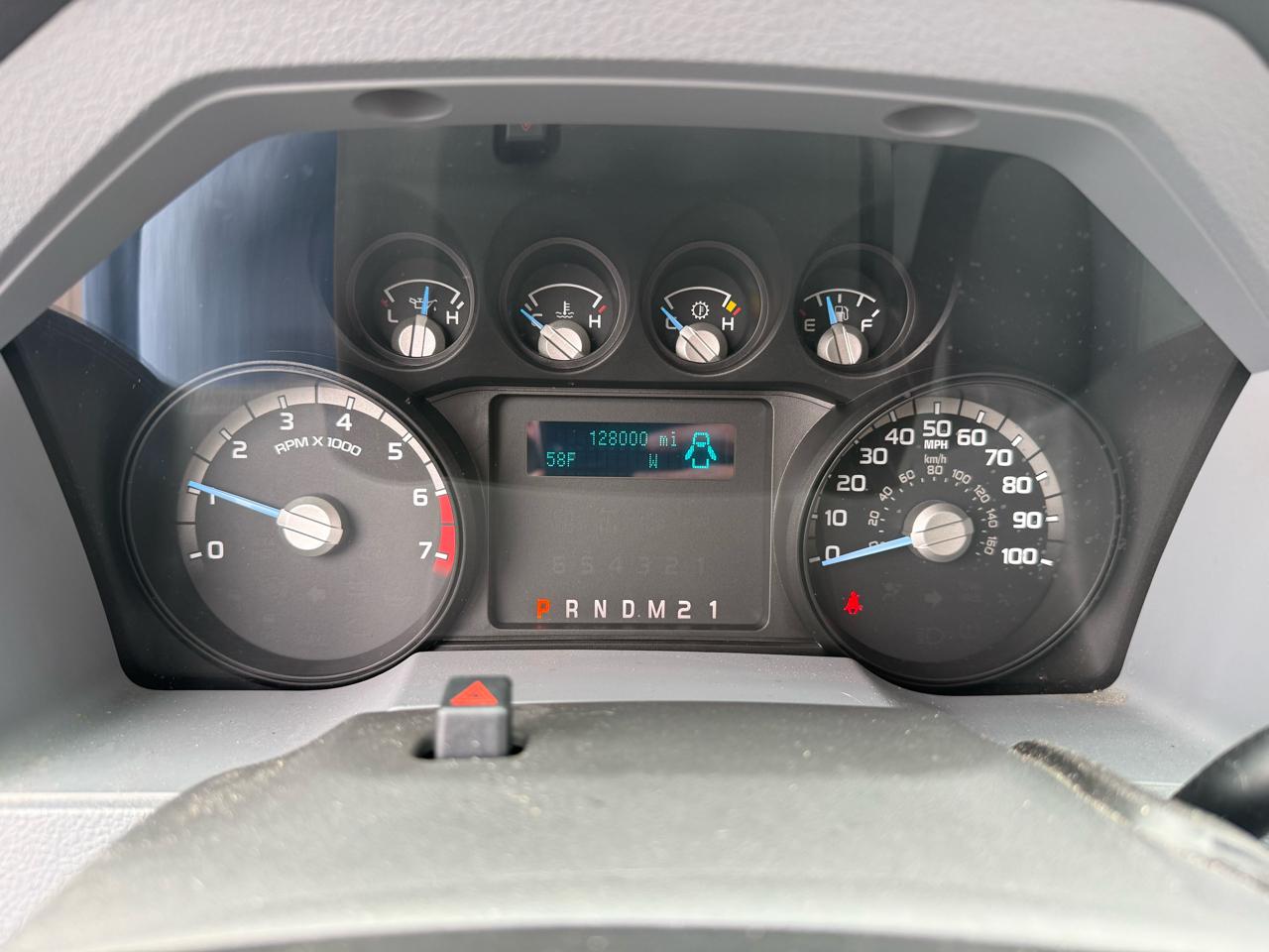 Ford F-250 SD XLT Crew Cab Long Bed 4WD 2015