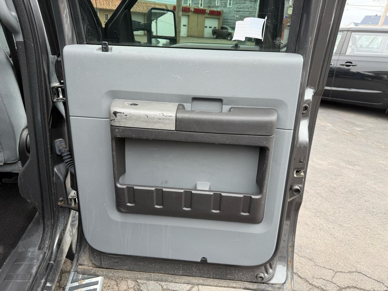 Ford F-250 SD XLT Crew Cab Long Bed 4WD 2015