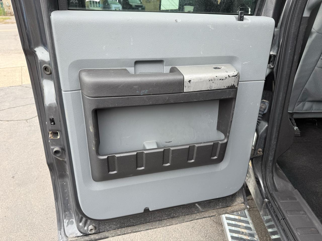 Ford F-250 SD XLT Crew Cab Long Bed 4WD 2015