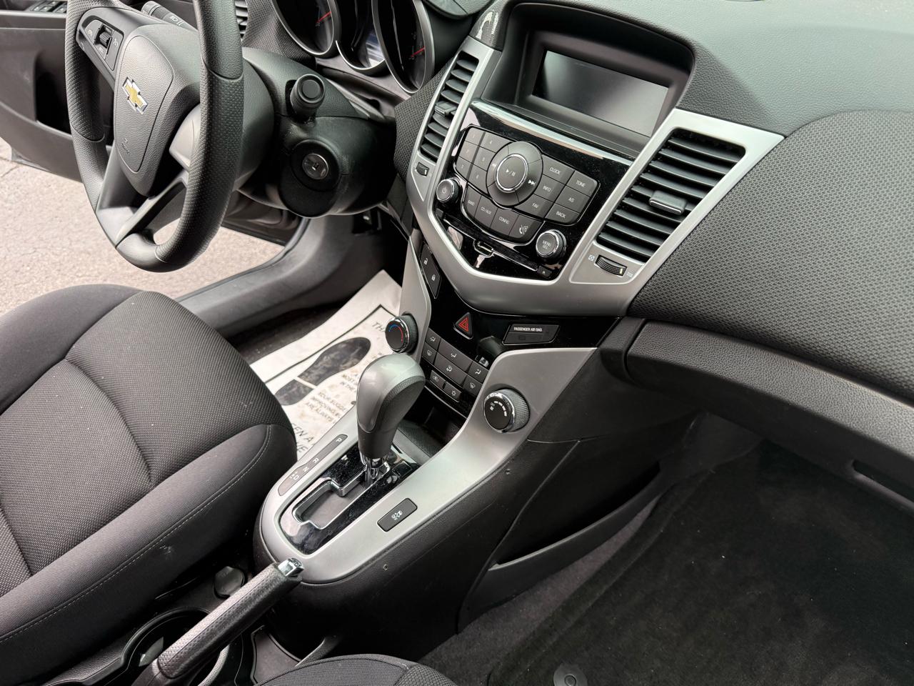 Chevrolet Cruze 1FL 2012