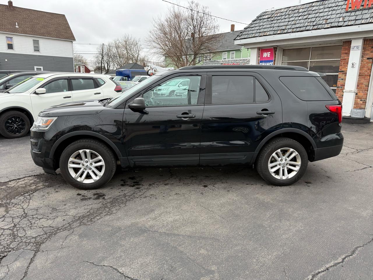 Ford Explorer Base 4WD 2017