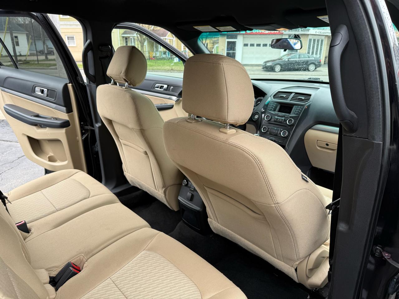 Ford Explorer Base 4WD 2017