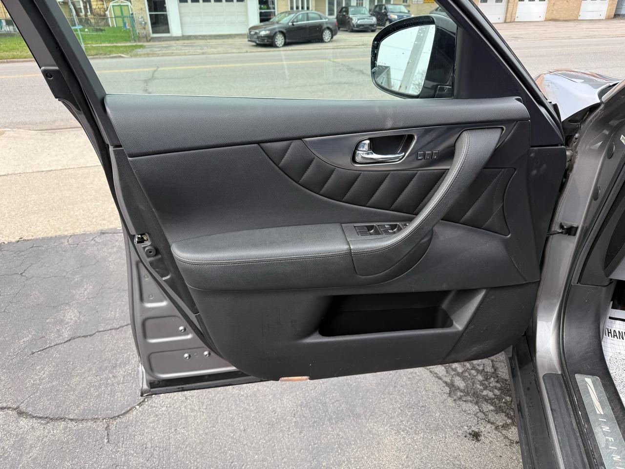 Infiniti FX FX35 AWD 2009