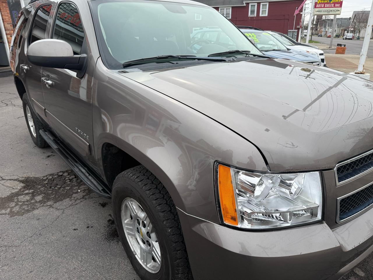 Chevrolet Tahoe LS 4WD 2012
