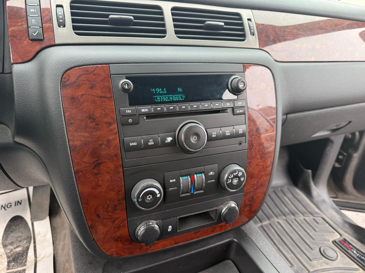 Chevrolet Tahoe LS 4WD 2012