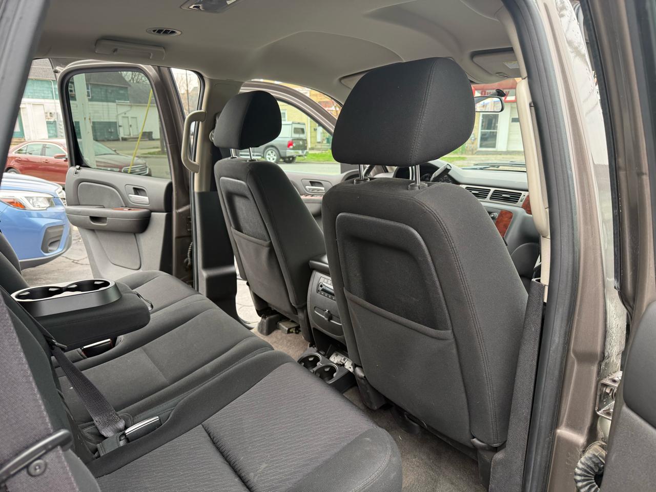 Chevrolet Tahoe LS 4WD 2012