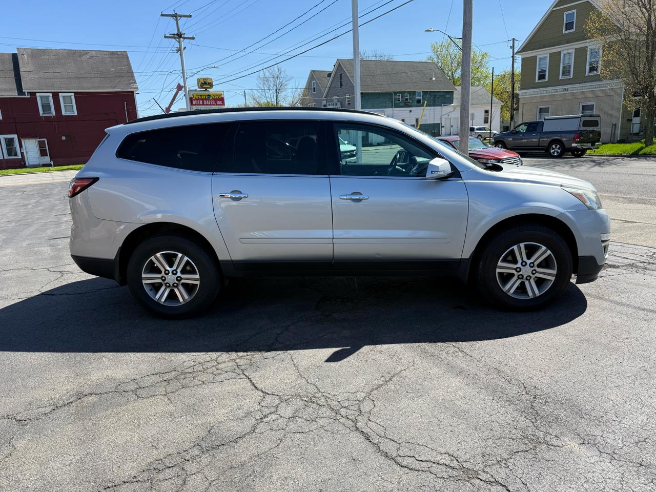 Chevrolet Traverse 1LT FWD 2015