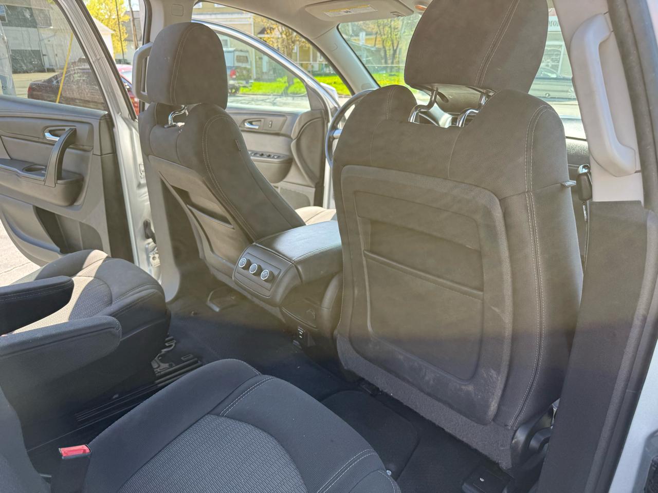 Chevrolet Traverse 1LT FWD 2015