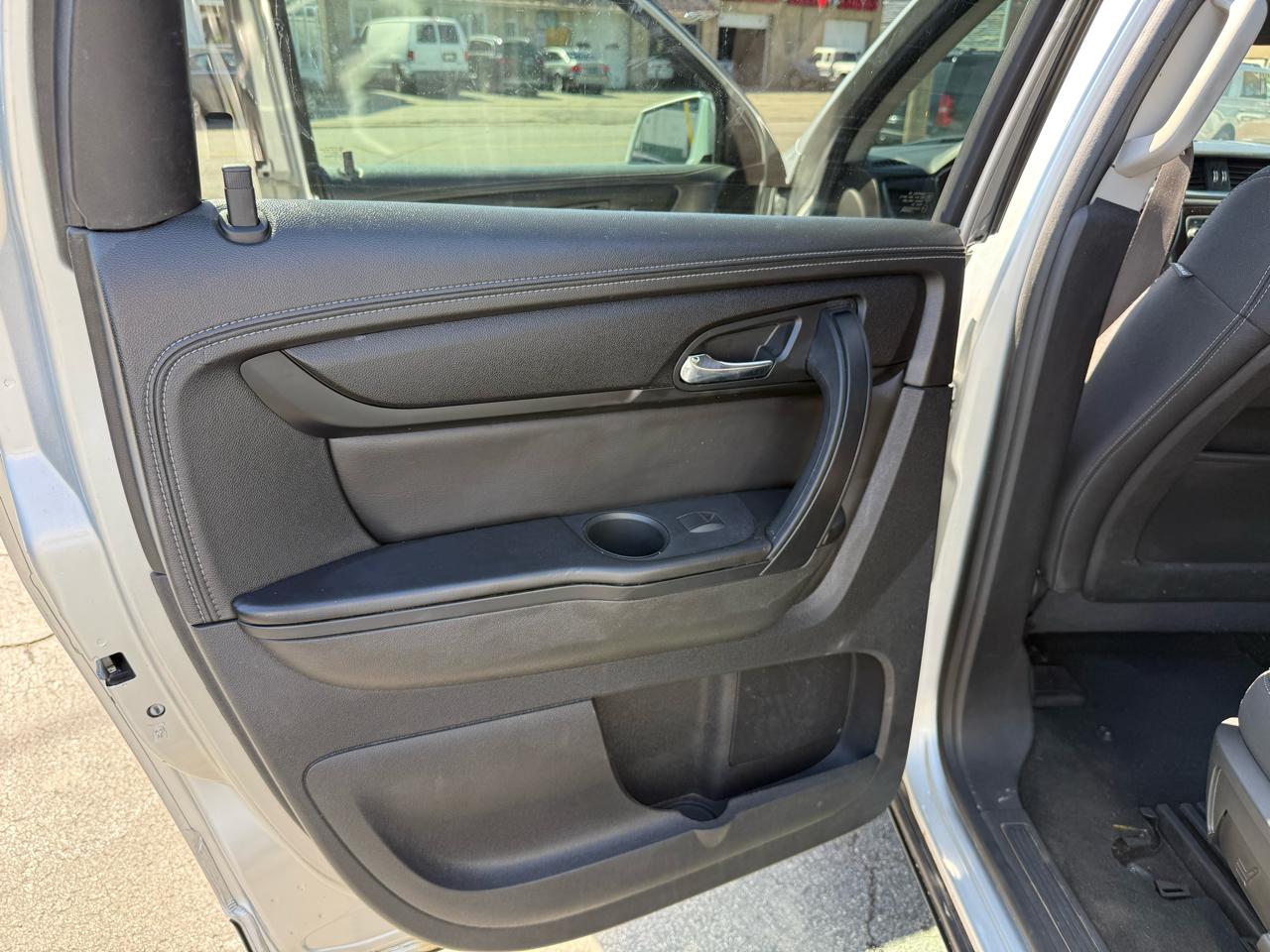 Chevrolet Traverse 1LT FWD 2015