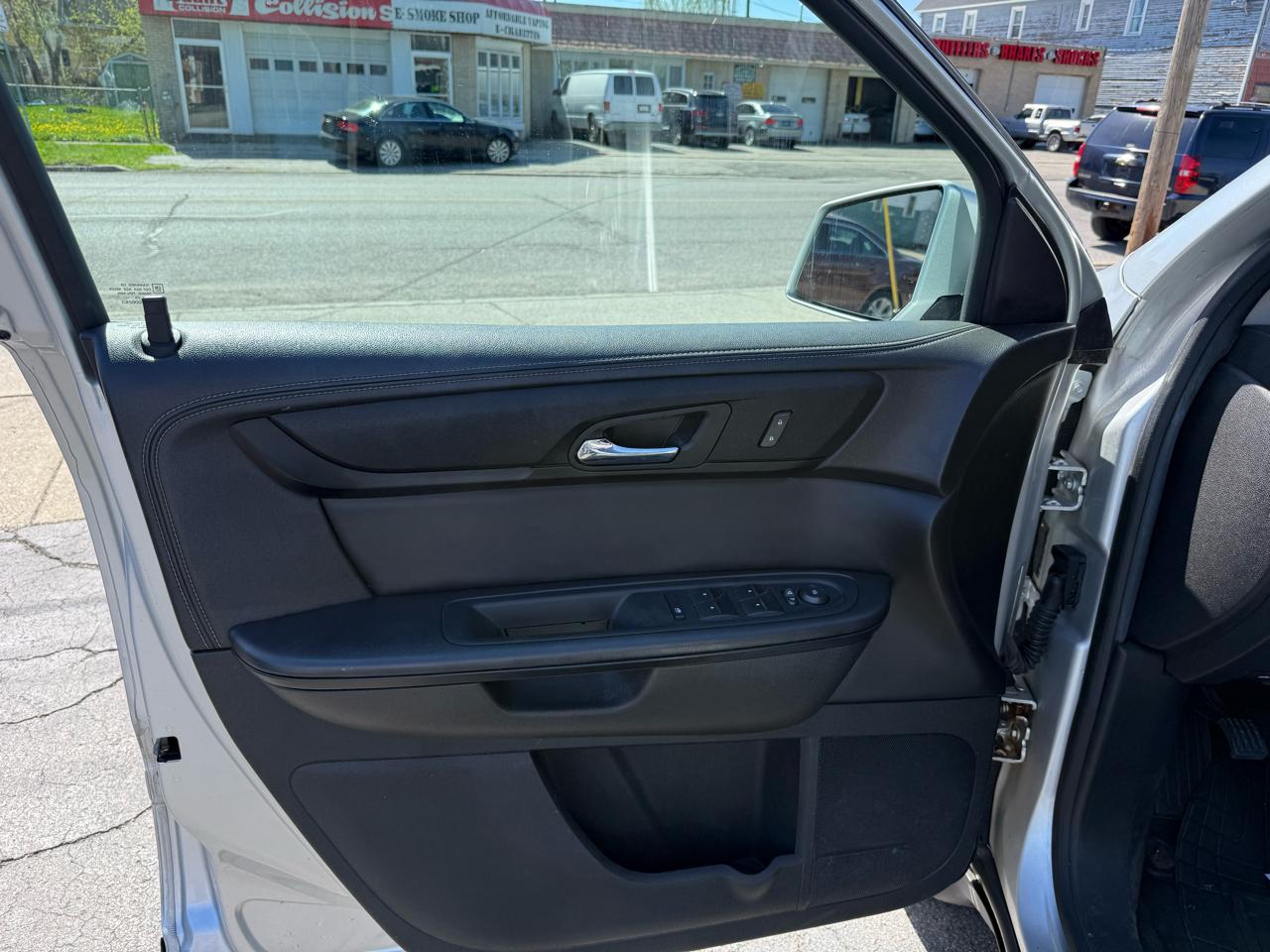 Chevrolet Traverse 1LT FWD 2015