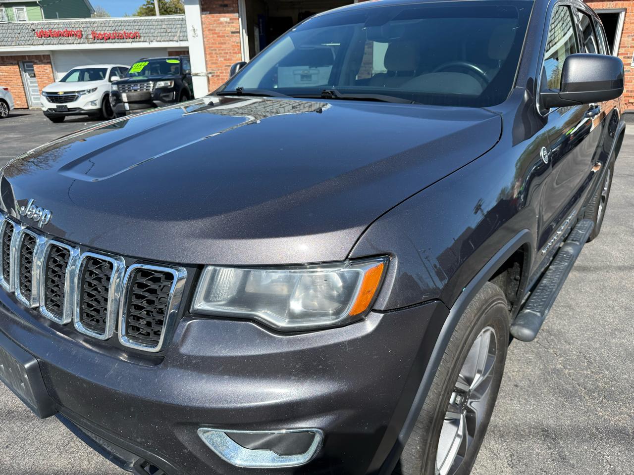 Jeep Grand Cherokee Laredo 4WD 2020