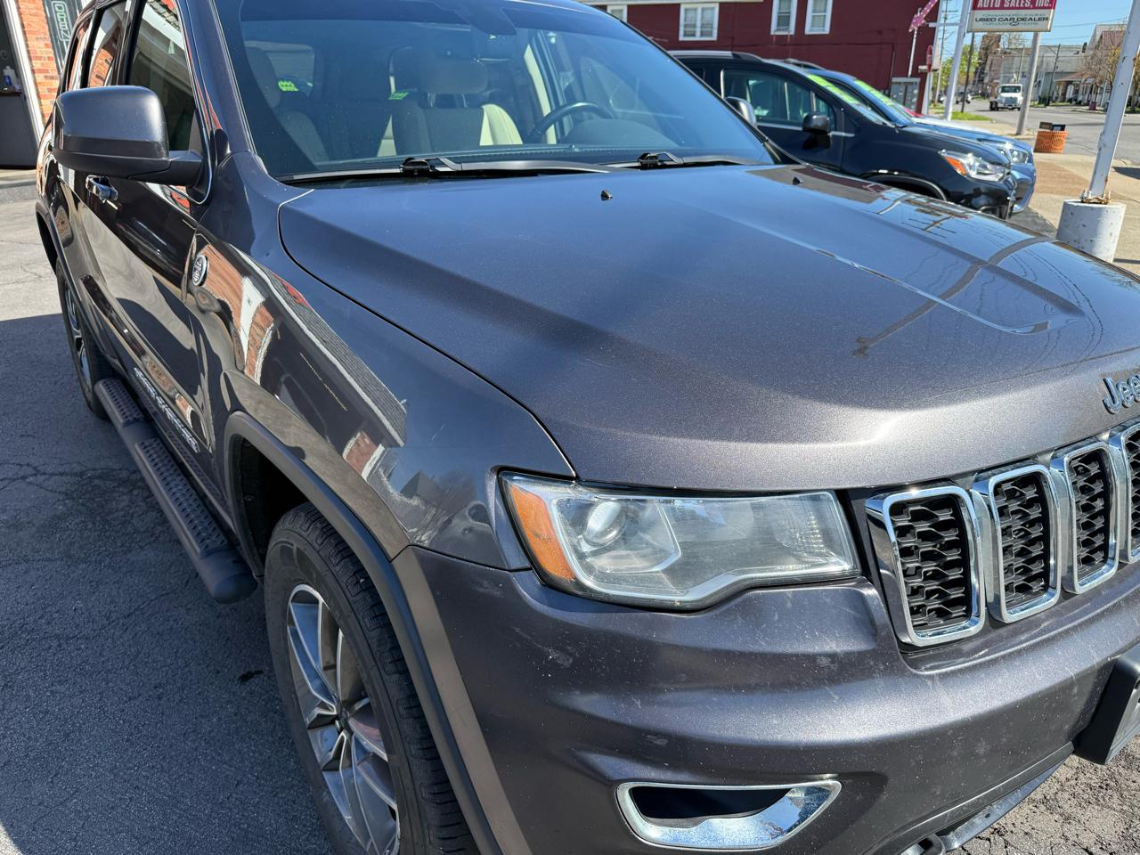 Jeep Grand Cherokee Laredo 4WD 2020