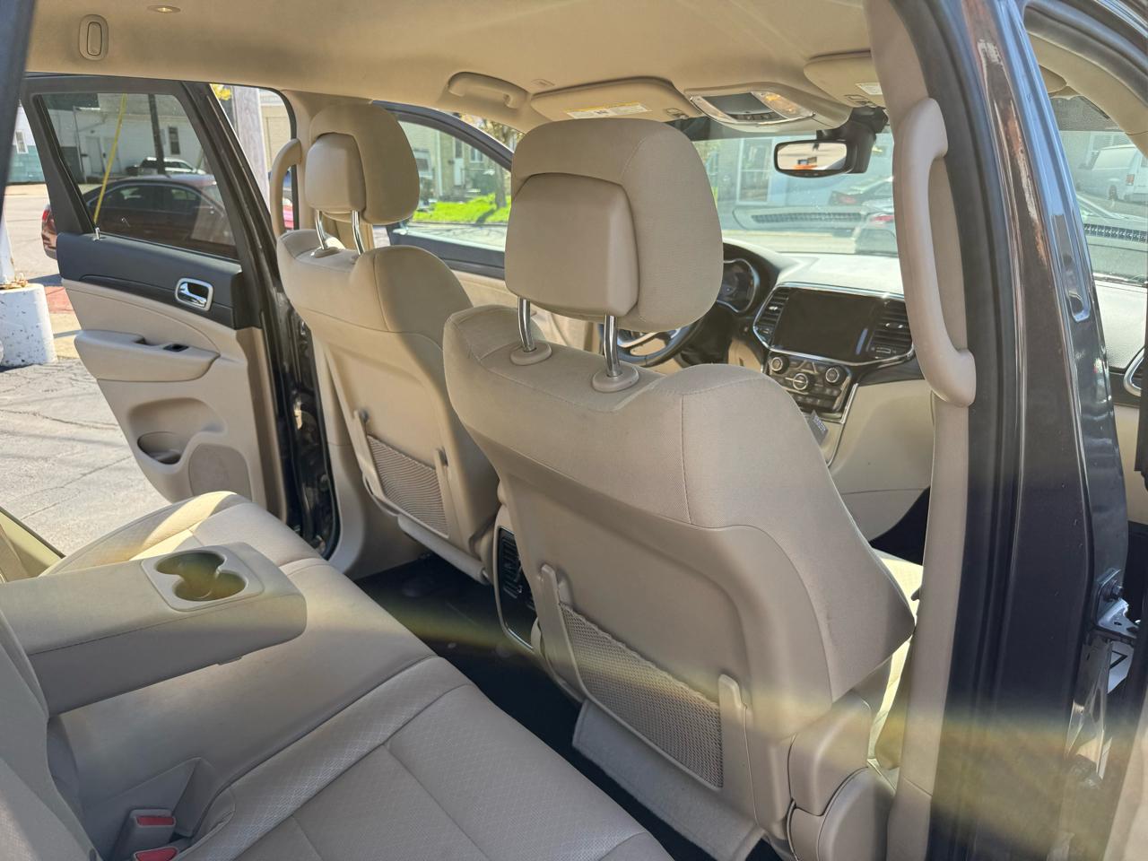 Jeep Grand Cherokee Laredo 4WD 2020