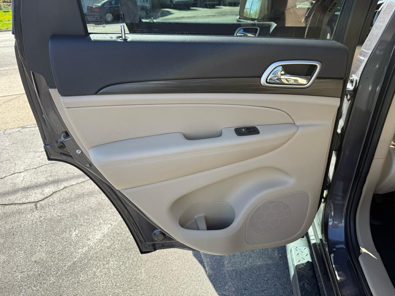 Jeep Grand Cherokee Laredo 4WD 2020