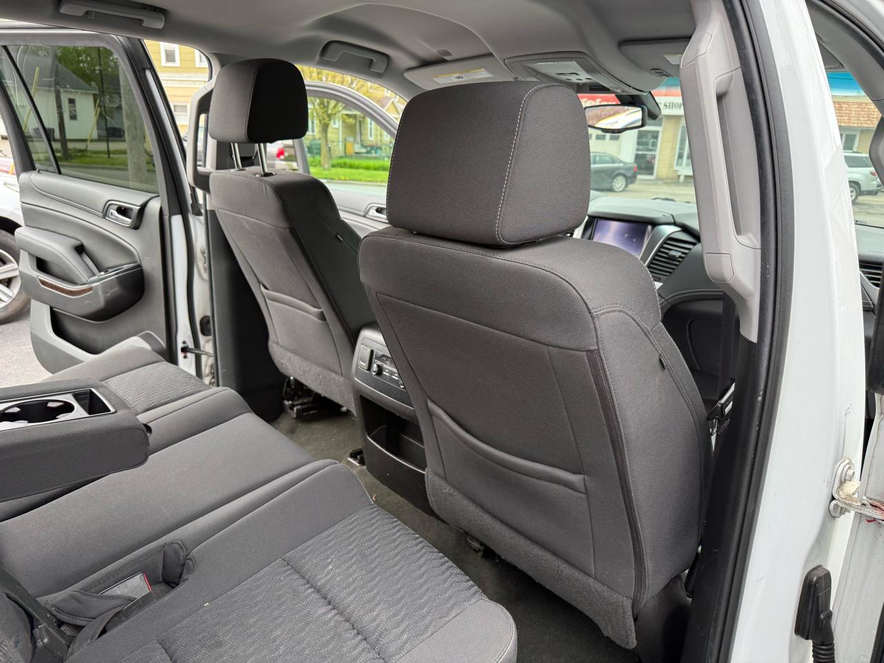 Chevrolet Suburban LS 4WD 2017