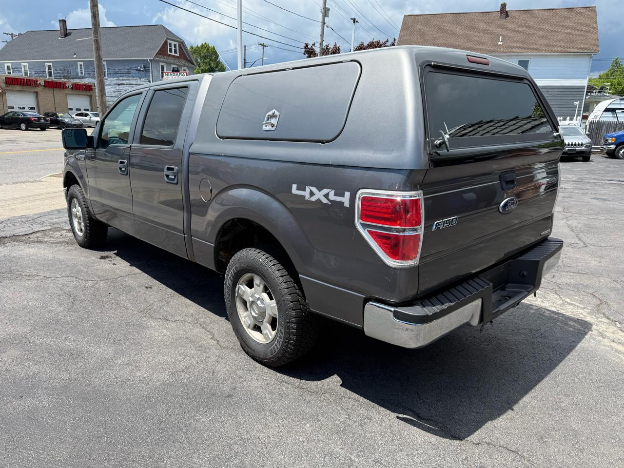 Ford F-150 XLT SuperCrew 6.5-ft. Bed 4WD 2012