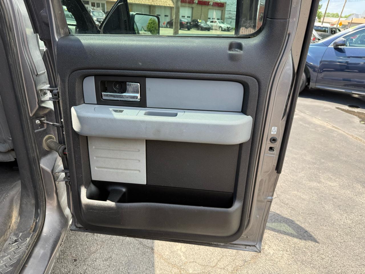 Ford F-150 XLT SuperCrew 6.5-ft. Bed 4WD 2012