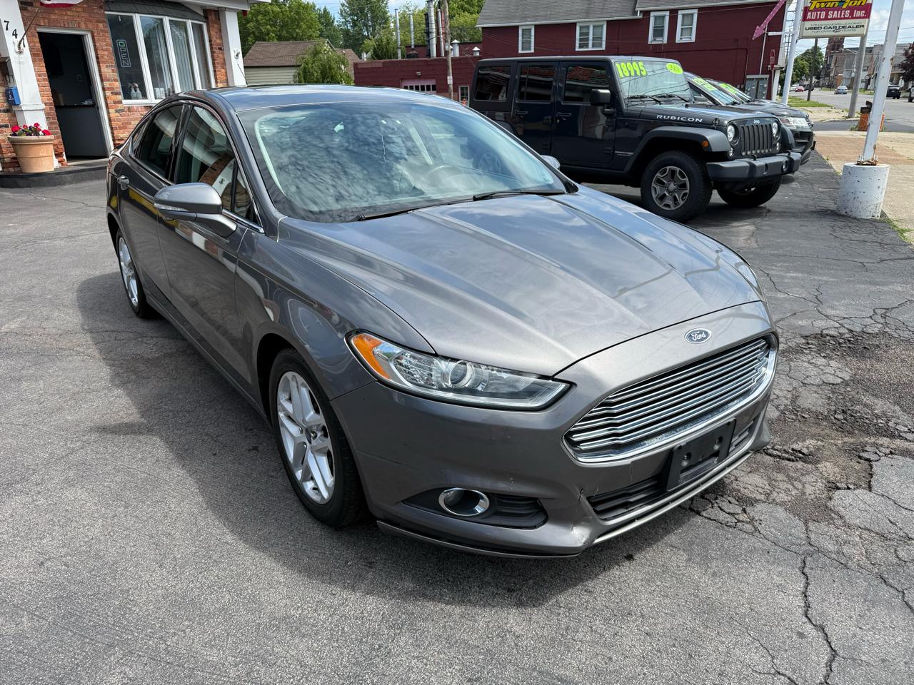 Ford Fusion SE 2014