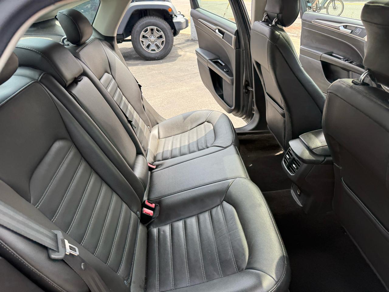 Ford Fusion SE 2014