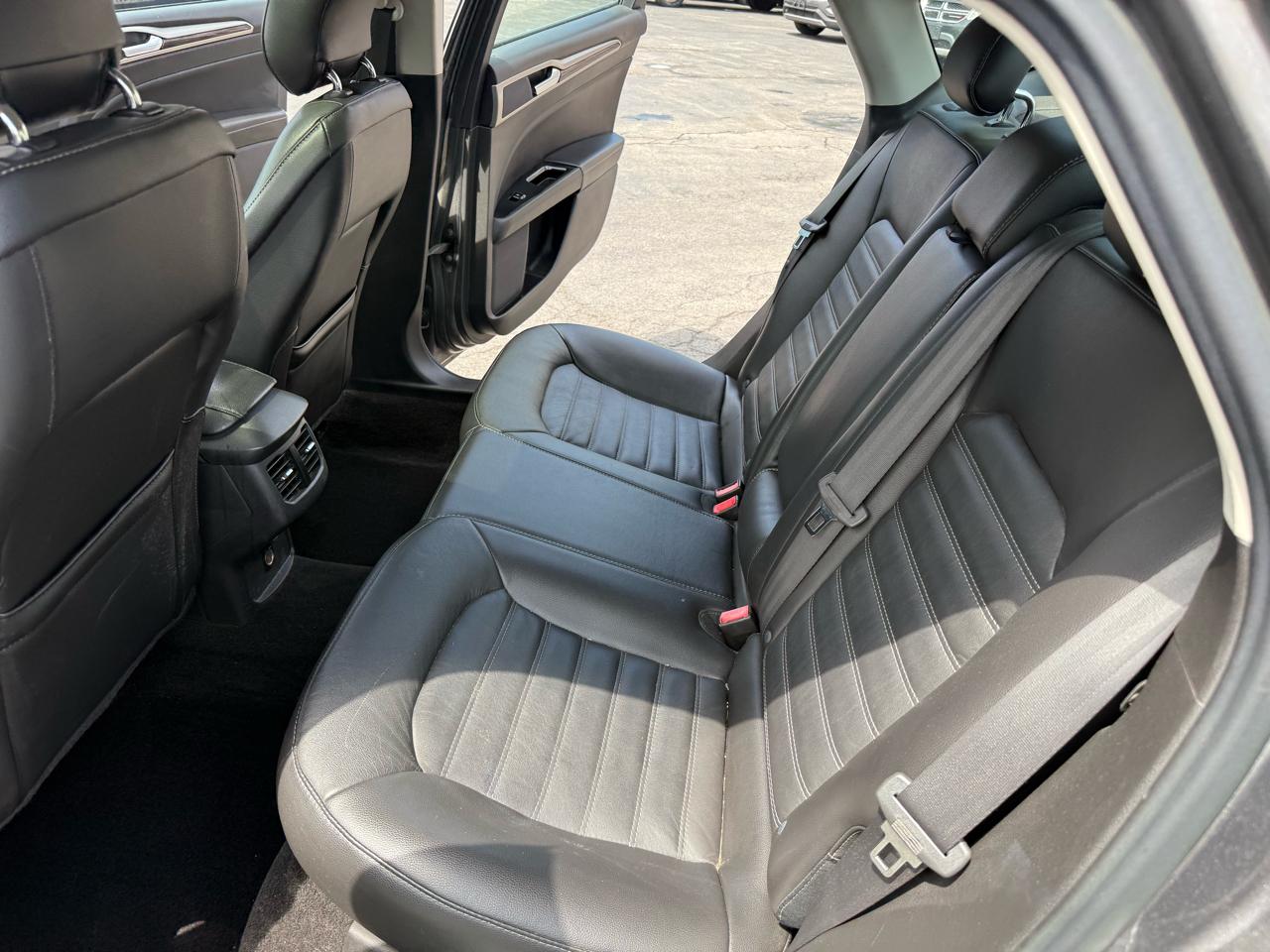 Ford Fusion SE 2014