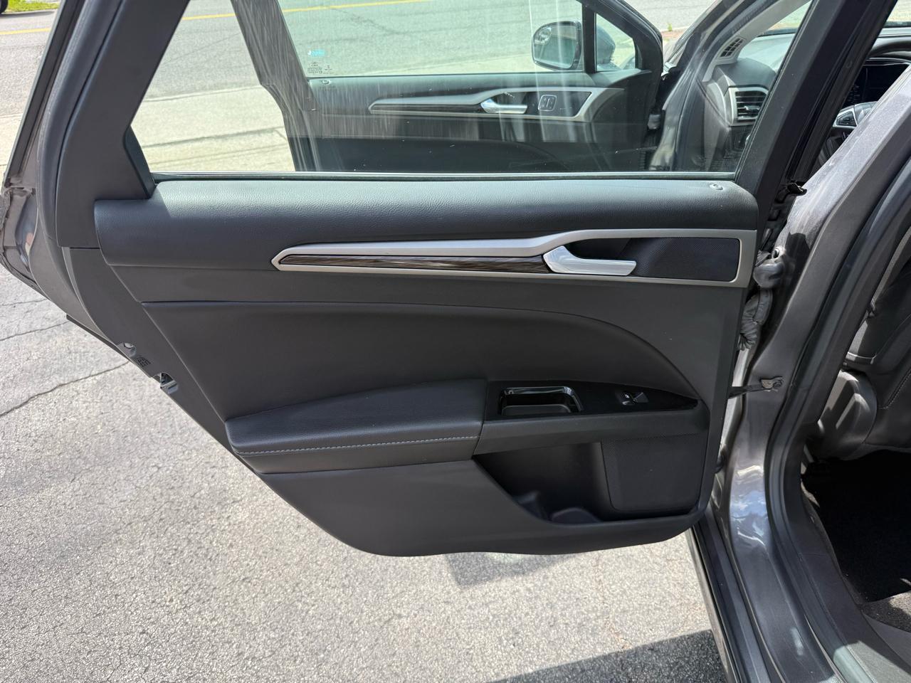 Ford Fusion SE 2014