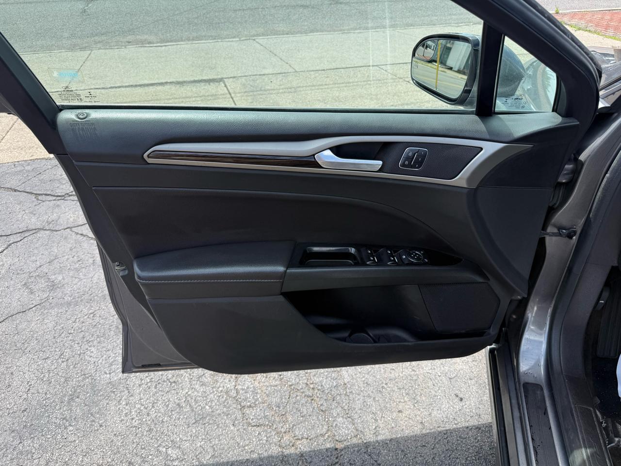 Ford Fusion SE 2014
