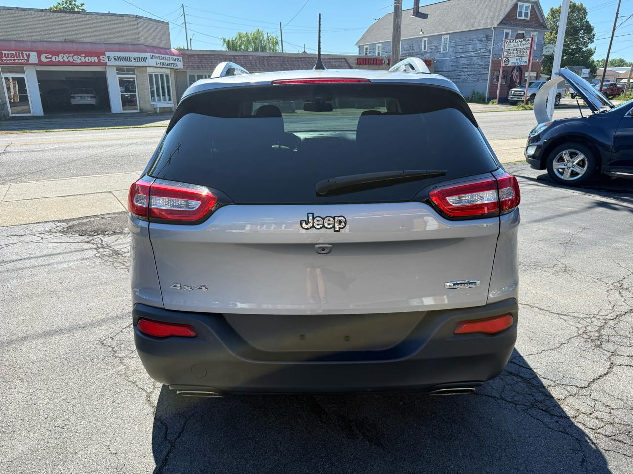 Jeep Cherokee Latitude 4WD 2017
