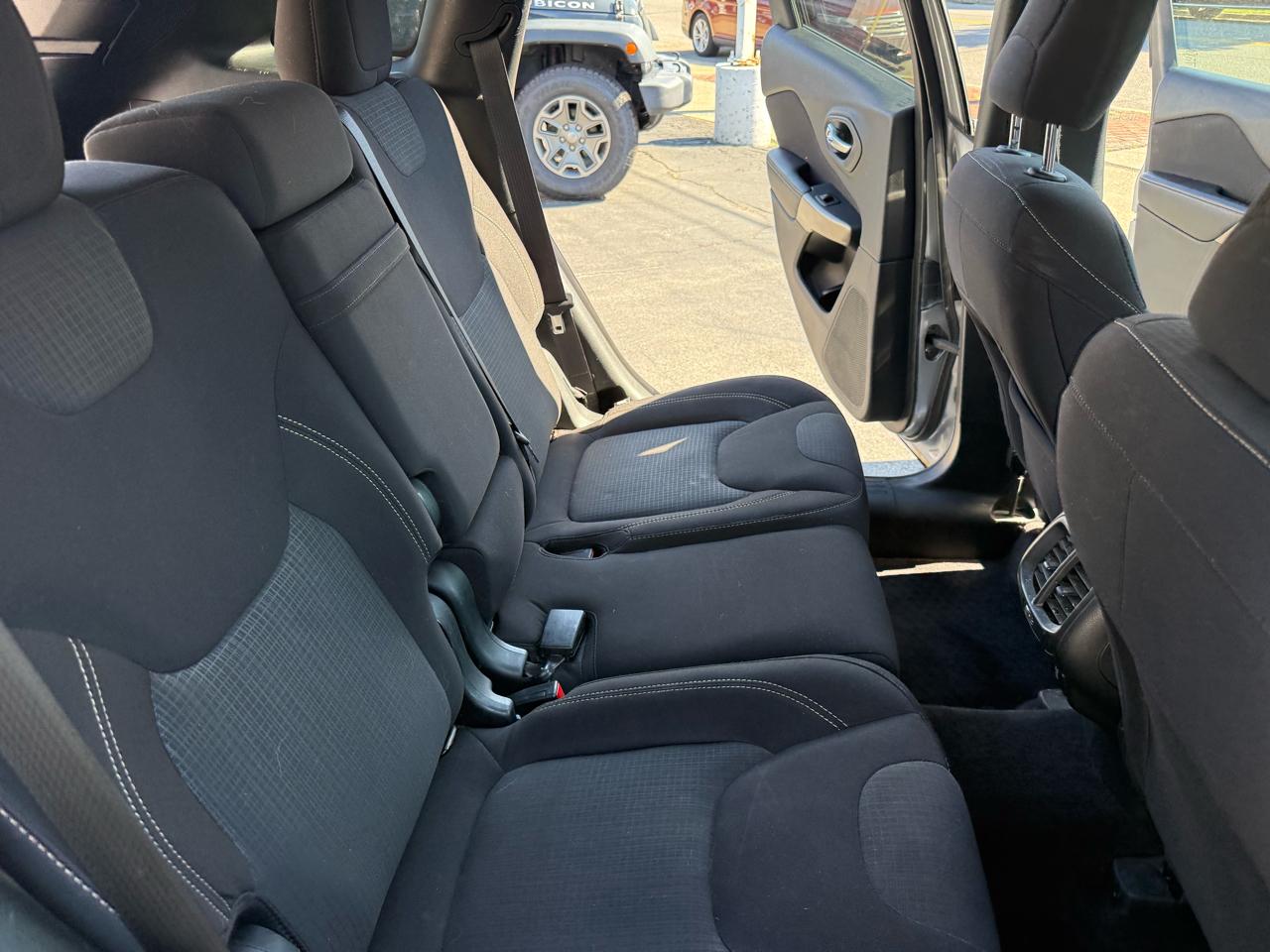 Jeep Cherokee Latitude 4WD 2017