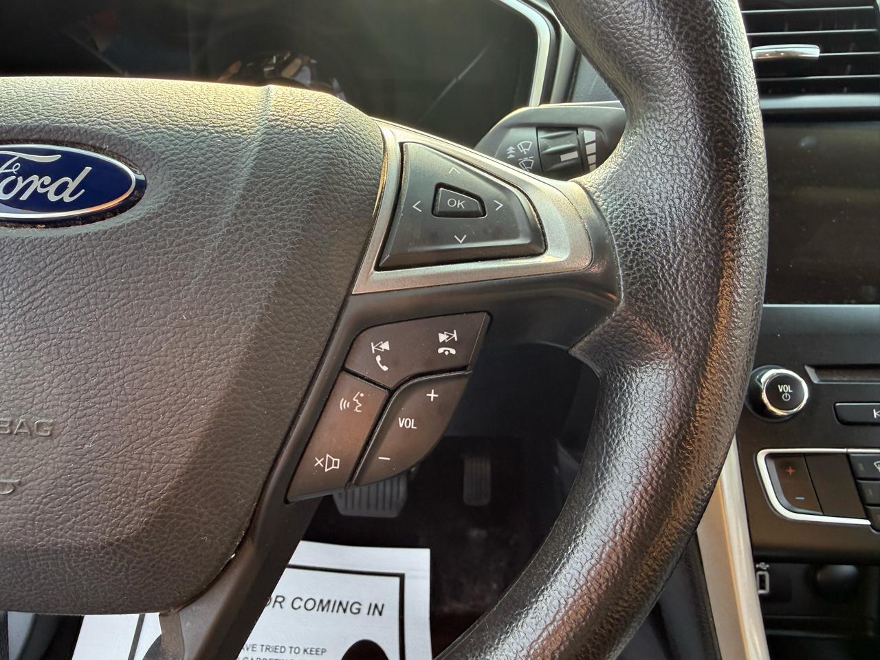 Ford Fusion SE 2017