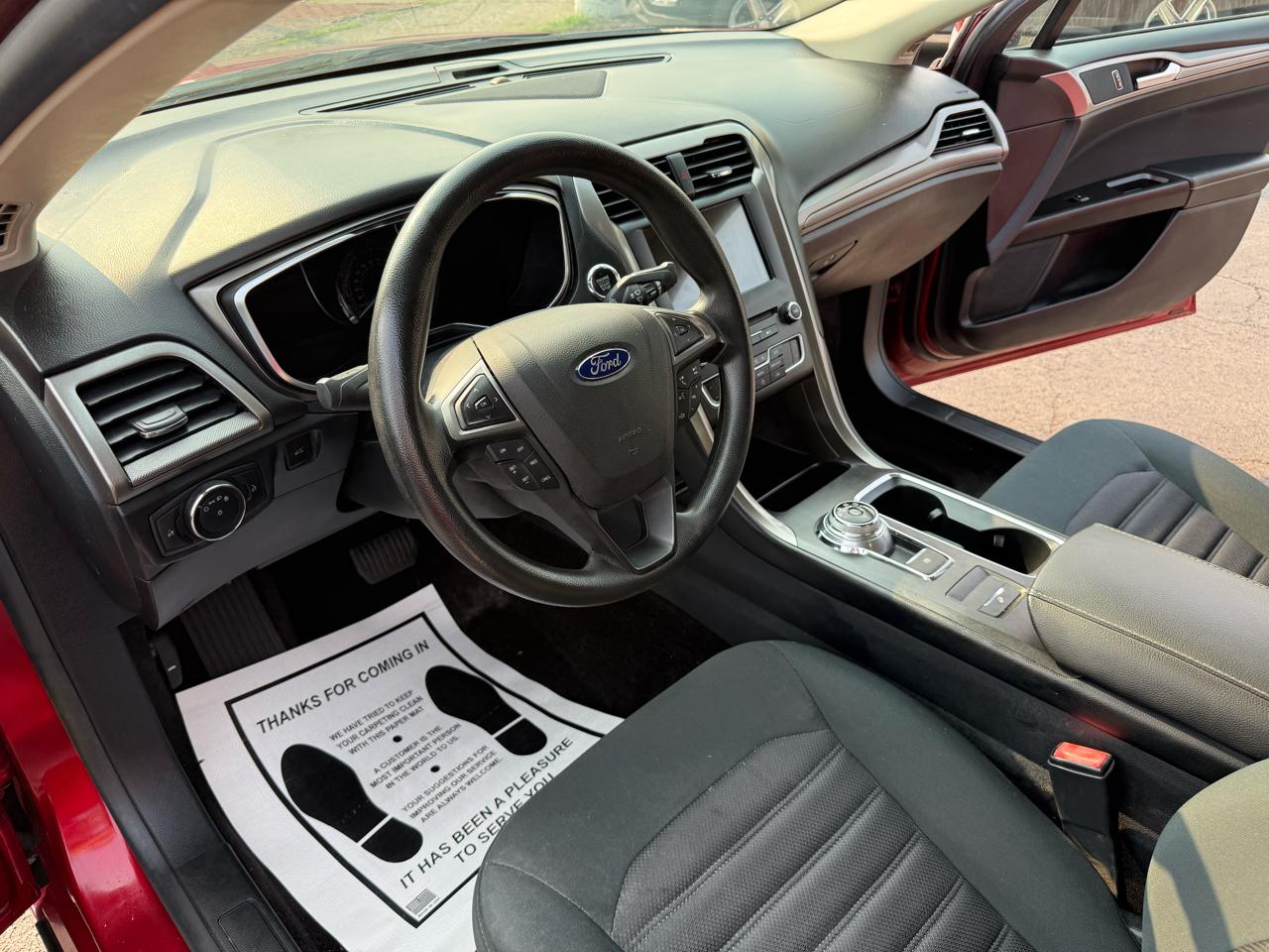Ford Fusion SE 2017
