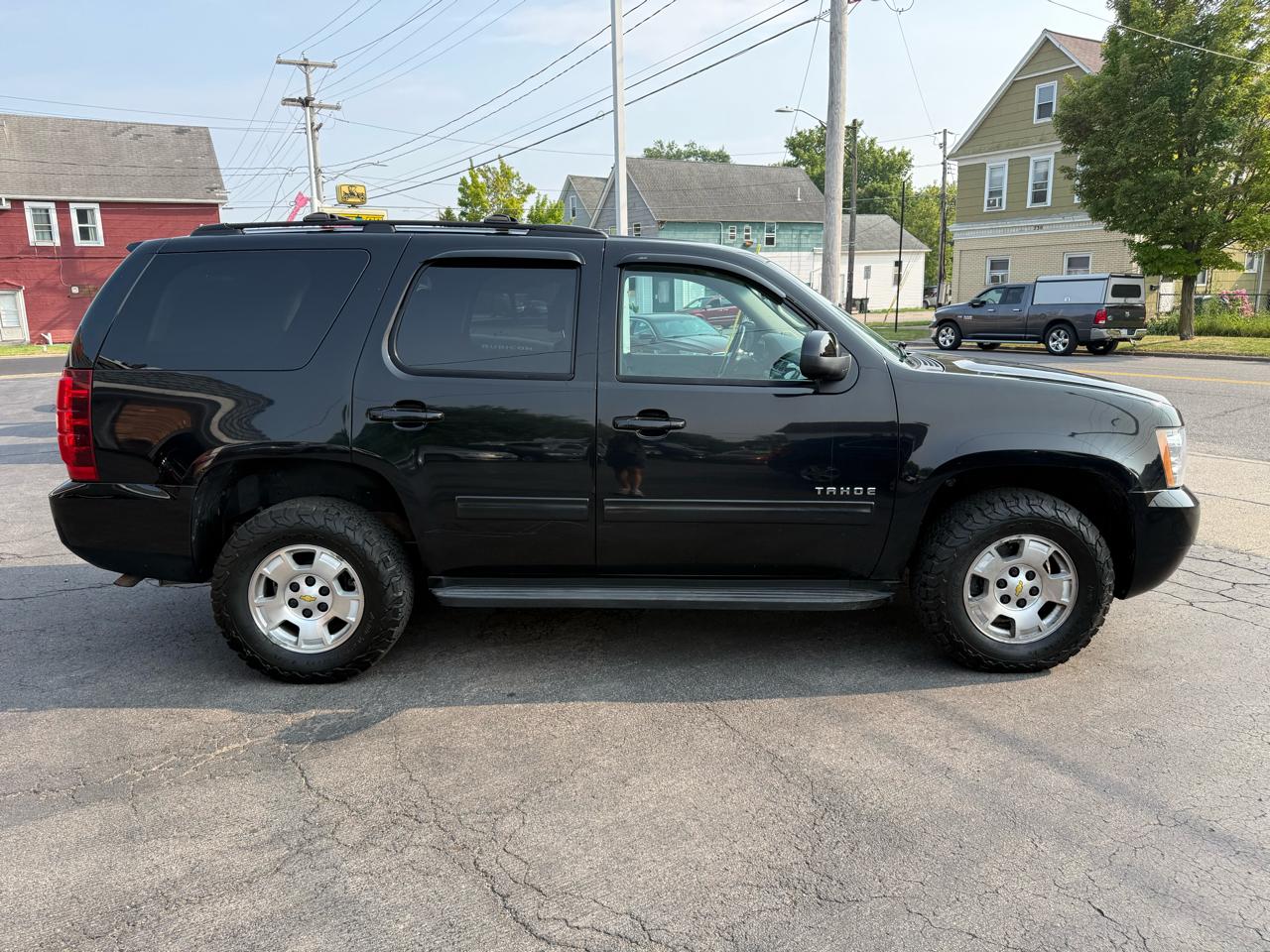 Chevrolet Tahoe LS 4WD 2013