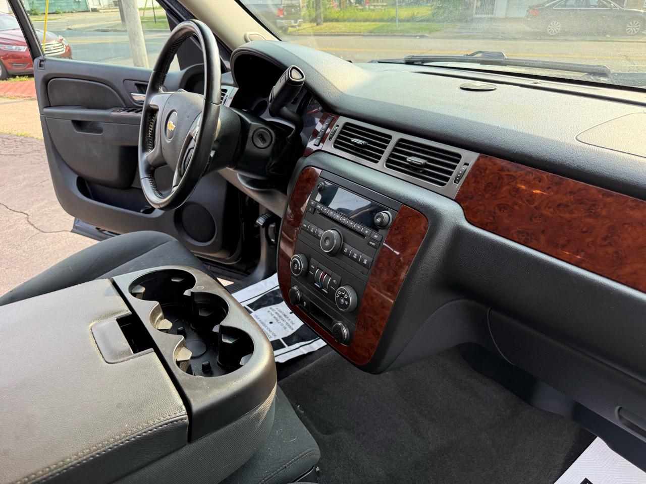 Chevrolet Tahoe LS 4WD 2013