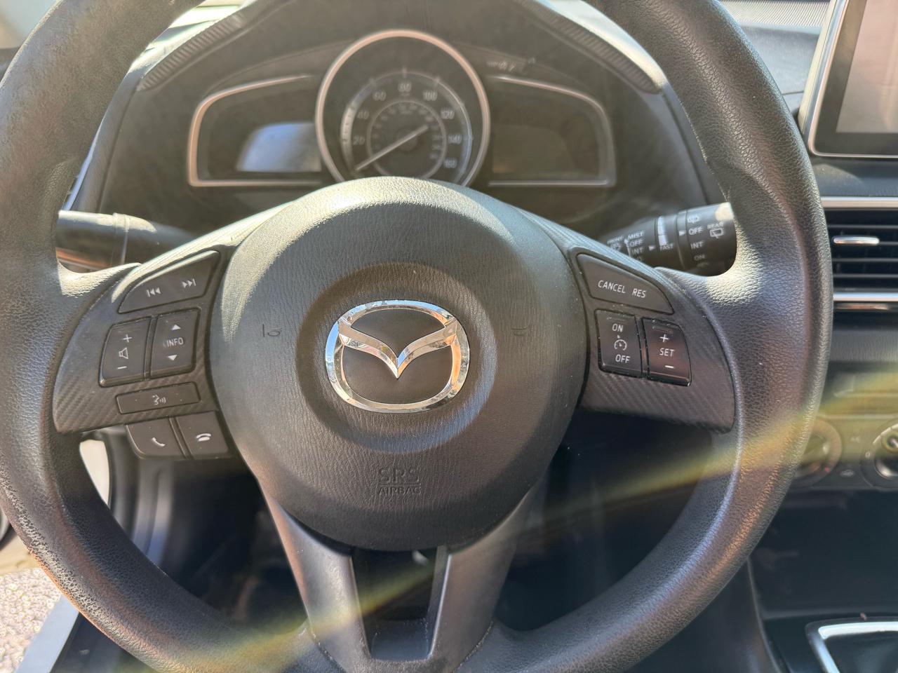 Mazda MAZDA3 5dr HB Man i Sport 2015