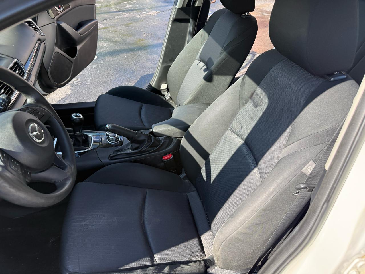 Mazda MAZDA3 5dr HB Man i Sport 2015