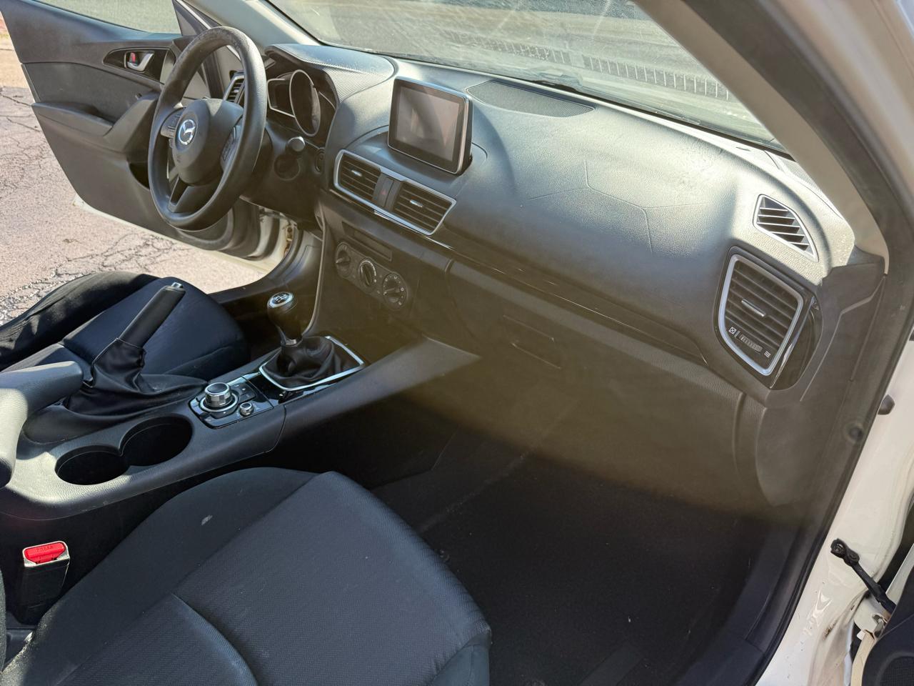 Mazda MAZDA3 5dr HB Man i Sport 2015