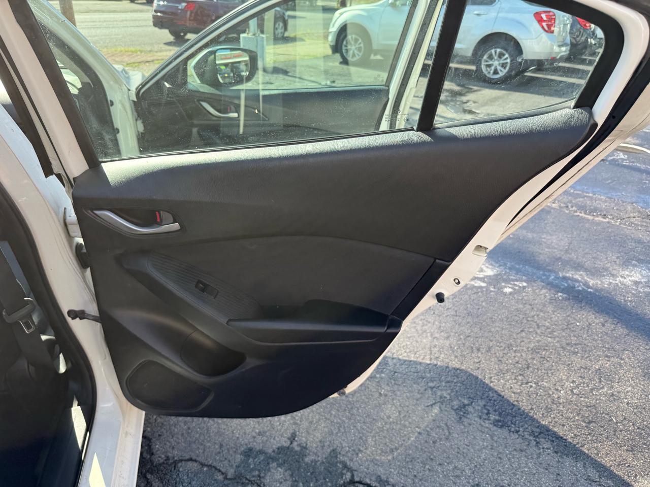 Mazda MAZDA3 5dr HB Man i Sport 2015