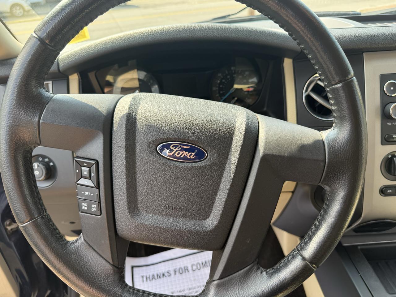 Ford Expedition EL 4WD 4dr XL 2016