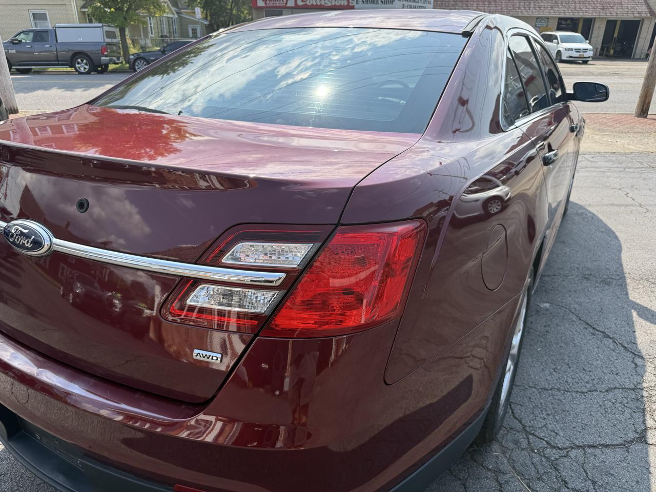 Ford Sedan Police Interceptor 4dr Sdn AWD 2015