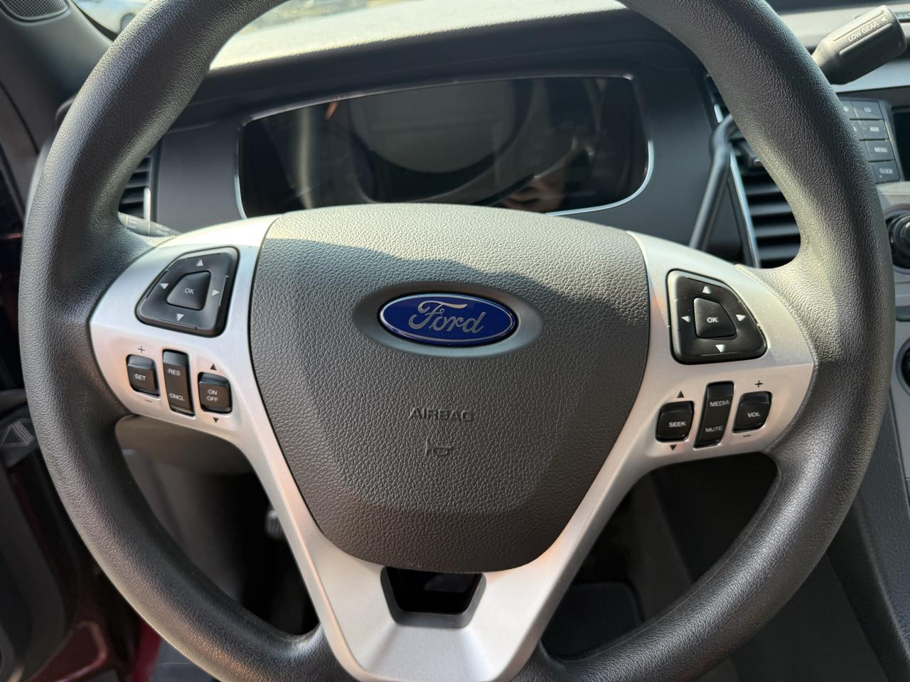 Ford Sedan Police Interceptor 4dr Sdn AWD 2015
