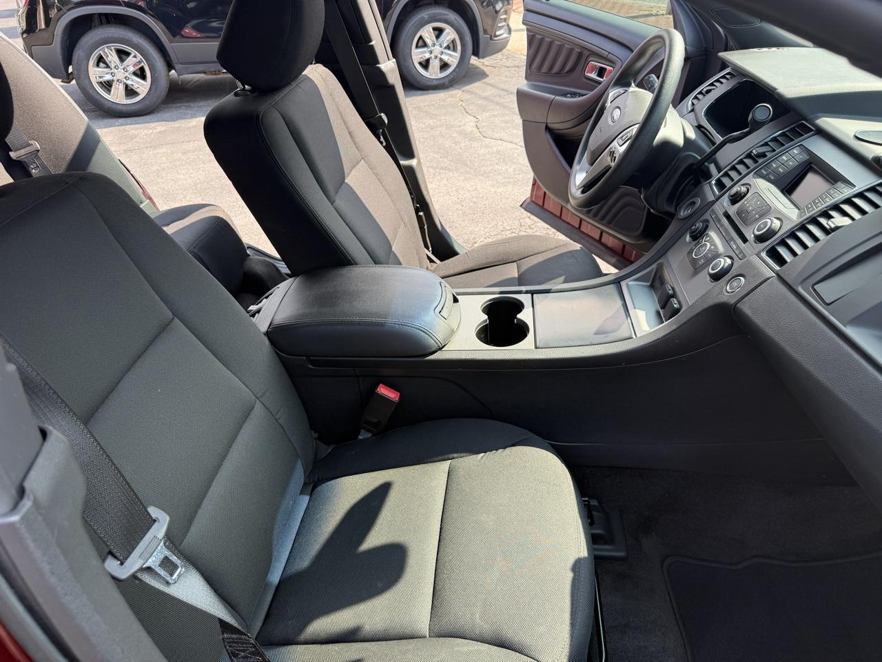 Ford Sedan Police Interceptor 4dr Sdn AWD 2015