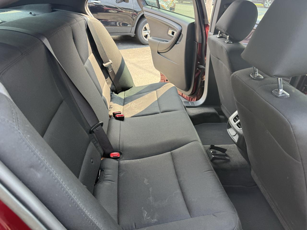 Ford Sedan Police Interceptor 4dr Sdn AWD 2015
