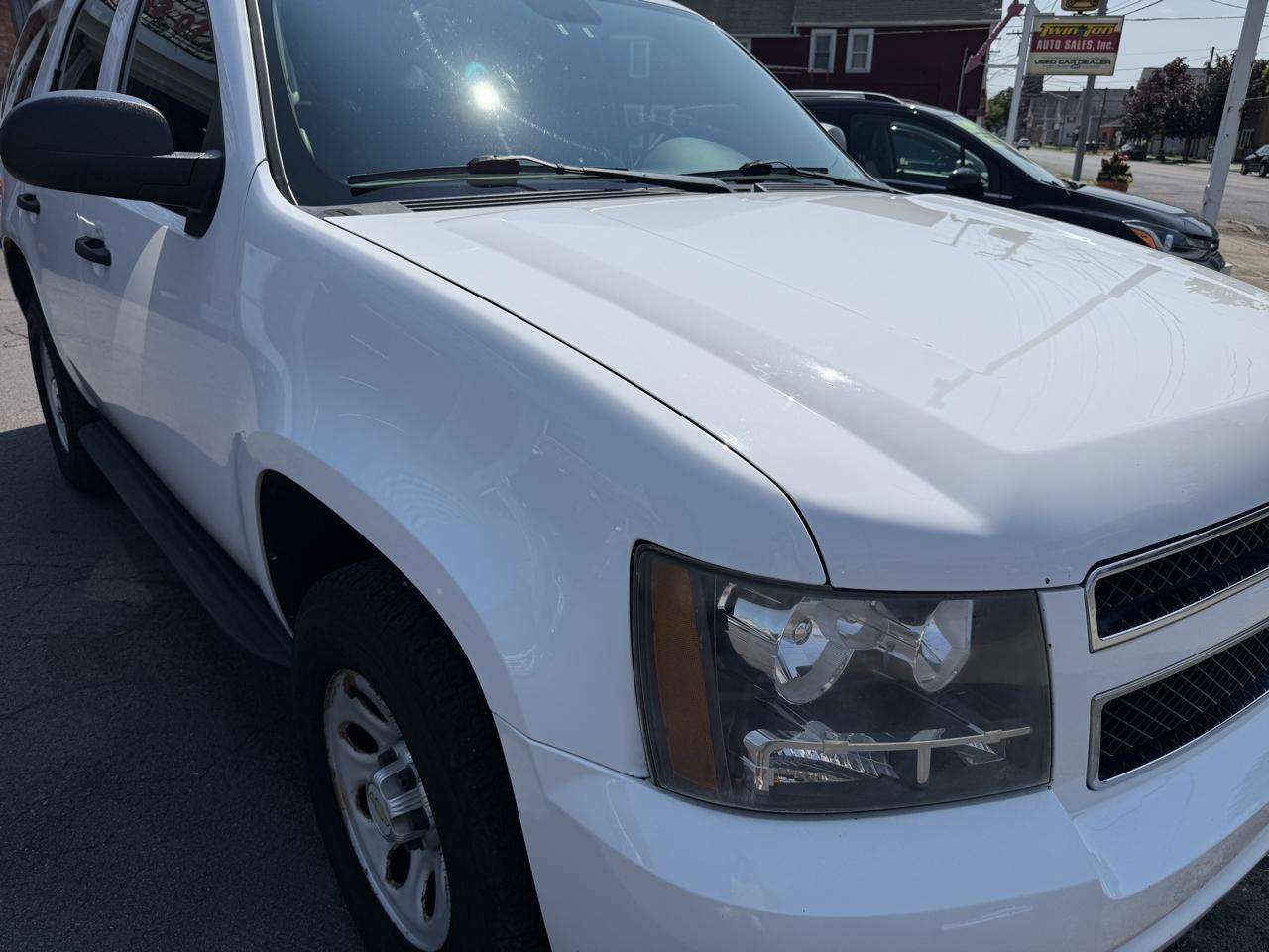Chevrolet Tahoe 4WD 4dr 1500 Commercial 2012