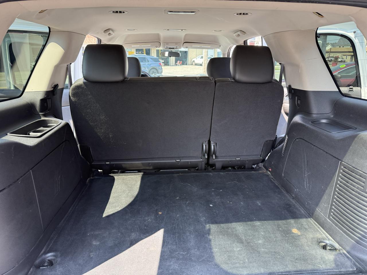 Chevrolet Tahoe 4WD 4dr 1500 Commercial 2012