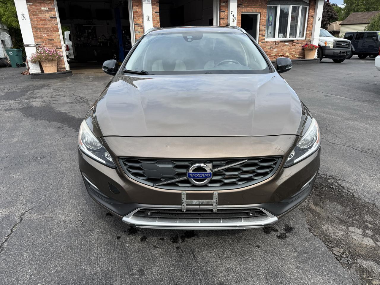 Volvo V60 Cross Country 4dr Wgn T5 AWD 2016