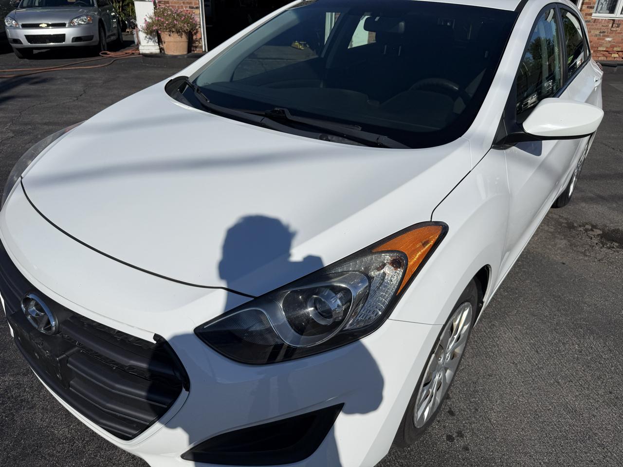 Hyundai Elantra GT Auto 2017