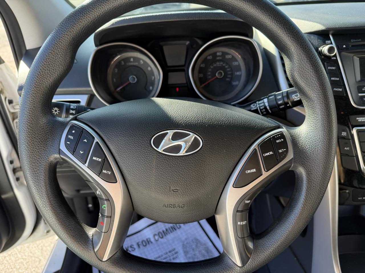 Hyundai Elantra GT Auto 2017
