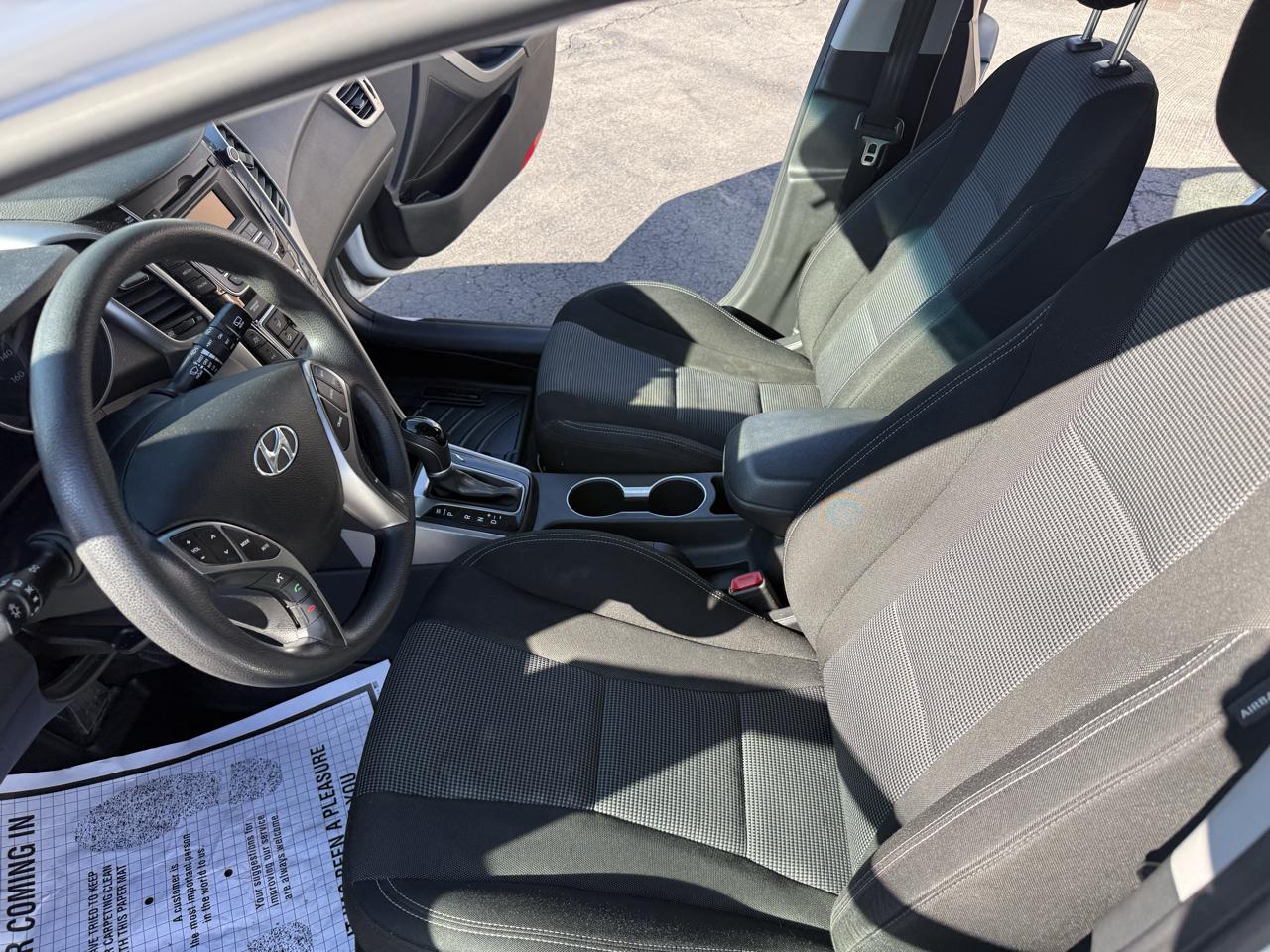 Hyundai Elantra GT Auto 2017