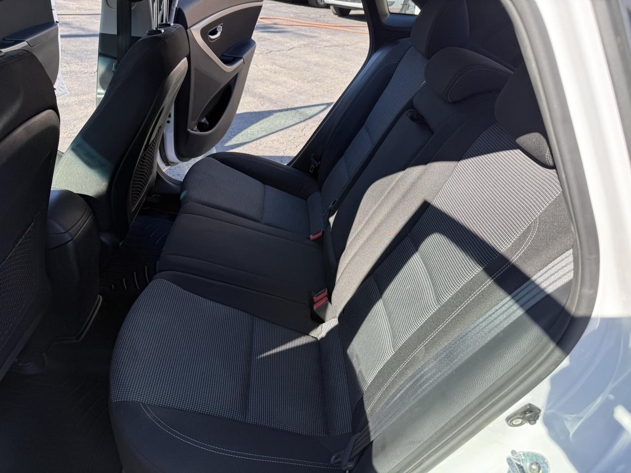 Hyundai Elantra GT Auto 2017