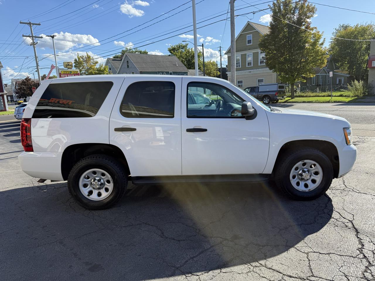 Chevrolet Tahoe 4WD 4dr 1500 Commercial 2013