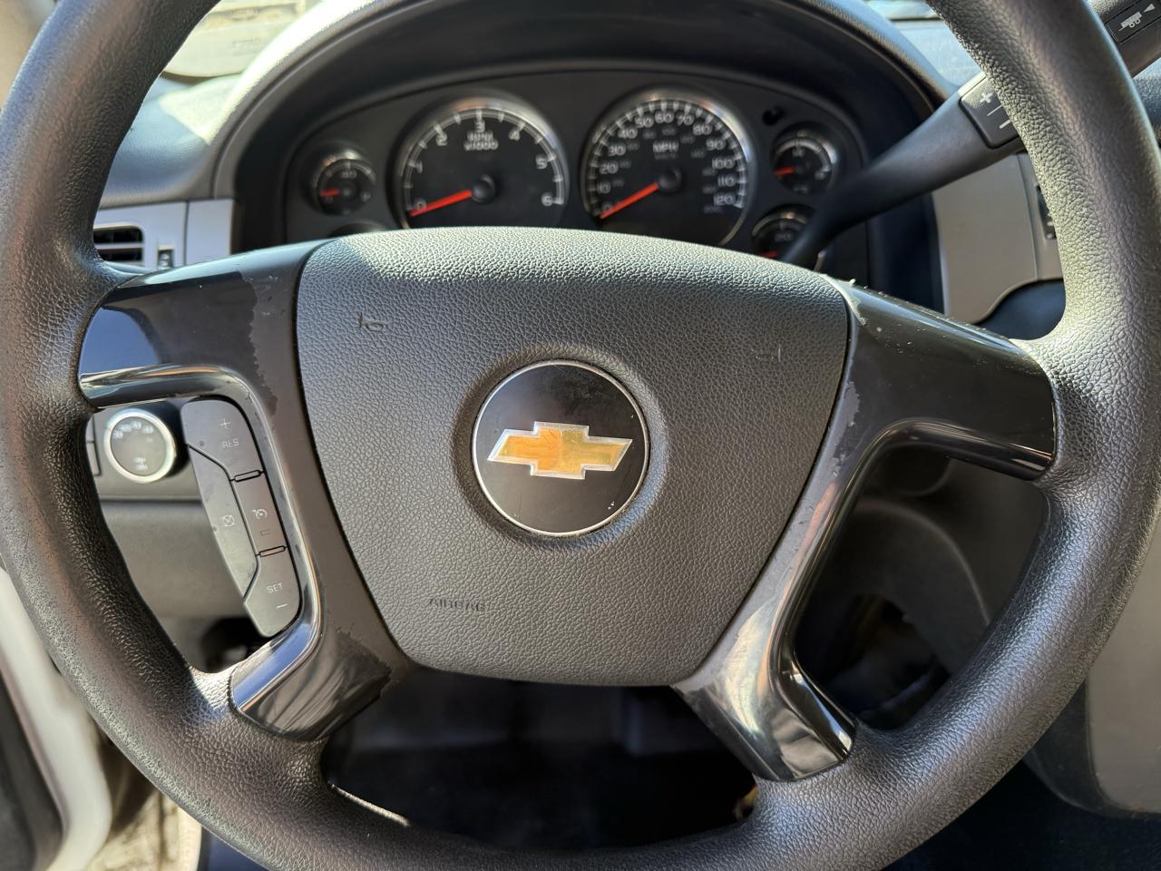 Chevrolet Tahoe 4WD 4dr 1500 Commercial 2013